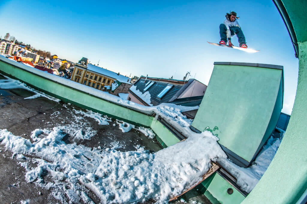snowboard freestyle street drop